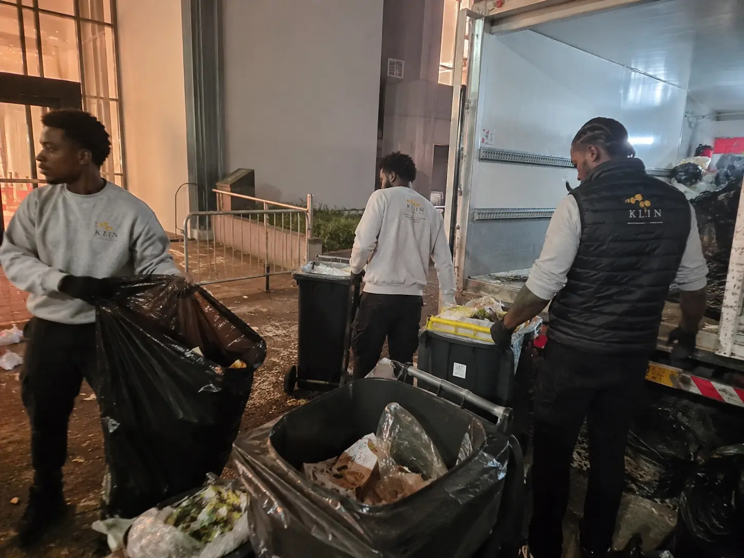 Évacuation des déchets après mariage à Saint-Denis